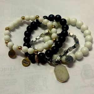 Kinsley Armelle  Bracelet